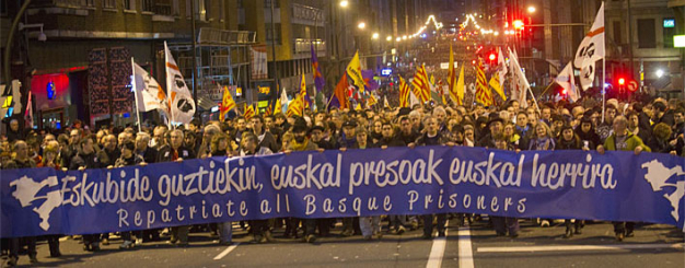 Euskal Herria: Una multitud exige "respeto a los derechos" de presos y exiliados. [vídeo] Argazkia_fotono